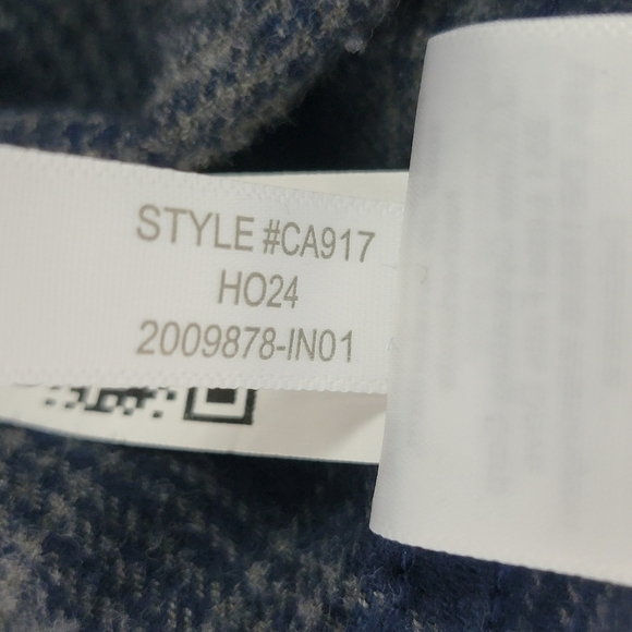 J. Crew Men's Classic Fit Navy And Gray Plaid Button Down Flannel Shirt Sz S NEW - Picture 10 of 10